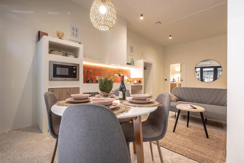 Suite De Lujo Estilo Mediterraneo Валенсия Екстериор снимка