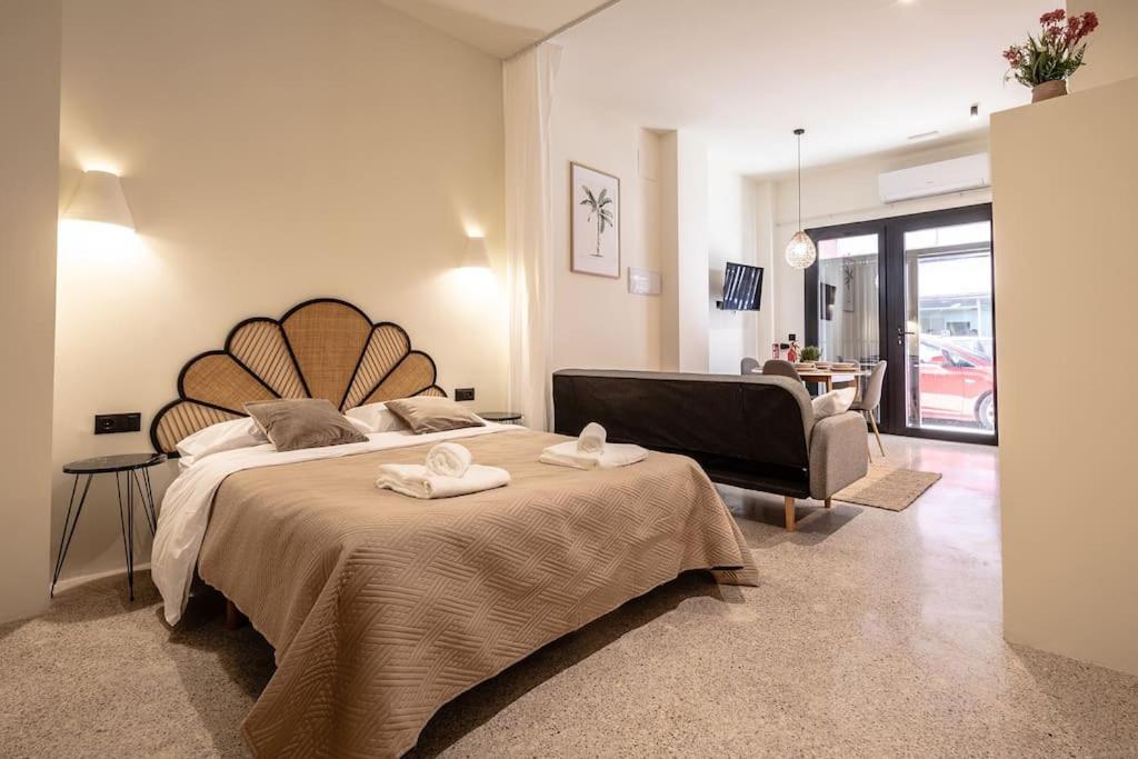 Suite De Lujo Estilo Mediterraneo Валенсия Екстериор снимка