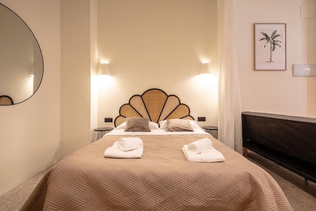 Suite De Lujo Estilo Mediterraneo Валенсия Екстериор снимка